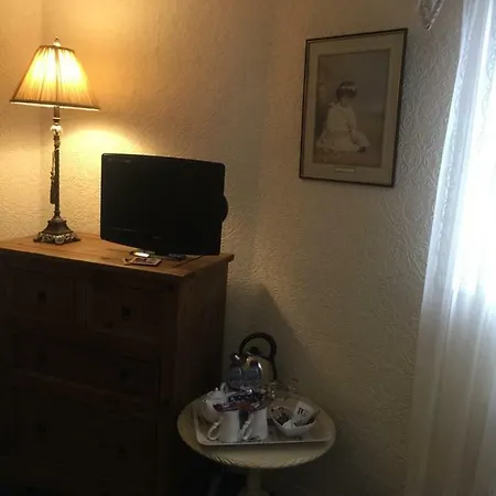 Guest house Number 6 *